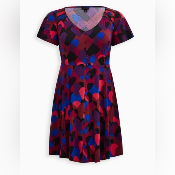Torrid Sz. 2 (2X/18-20) Flutter Mini Dress - Studio Knit Multi Heart - Picture 2 of 5